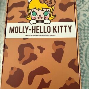 RARE!!! 2018 Hello Molly Leopard Print doll in Tan and Brown. So Beautiful!!!